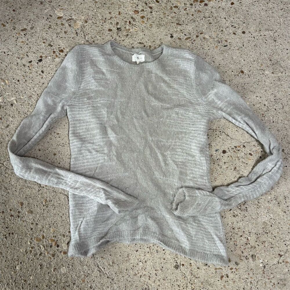 Lou &‎ Grey Women's Gray Crewneck Sweater Size M Long Sleeve Pullover